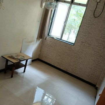 Living Room in 1.5 BHK Apartment at Pestom Sagar Colony, Tilak Nagar – for Rent