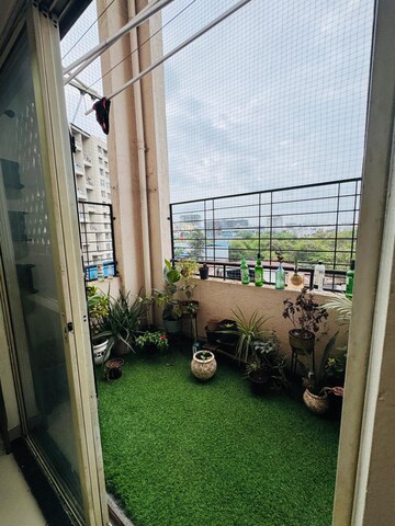 Parking in 2.5 BHK Apartment at BU Bhandari Everglade, Kharadi – for Rent