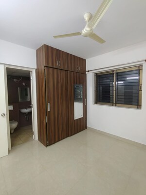 Room in 2 BHK Apartment at Ozone Urbana Aqua, Devanahalli – for Rent