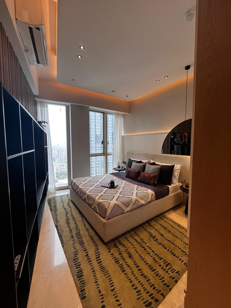 2 BHK Apartment For Rent in Lodha Adrina Lower Parel