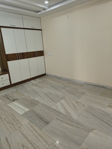 Staircase in 5 BHK Villa at SLV Andal Homes, Yapral – for Sale