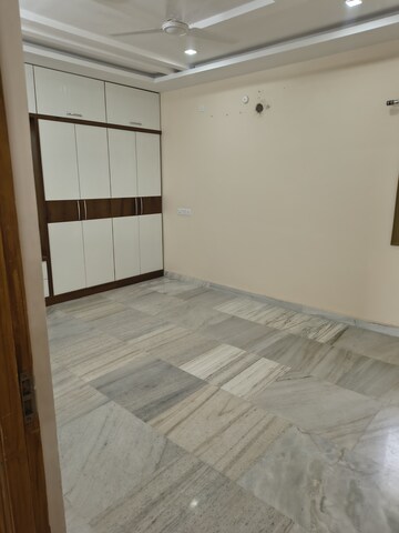 Staircase in 5 BHK Villa at SLV Andal Homes, Yapral – for Sale