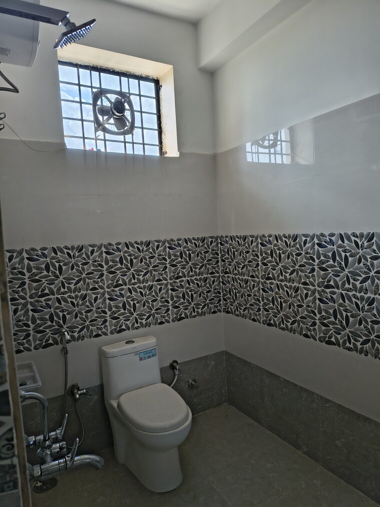 Bathroom, slv-andal-homes 5 Bedroom 3500 Sq.Ft. Villa In Yapral Hyderabad 9279467