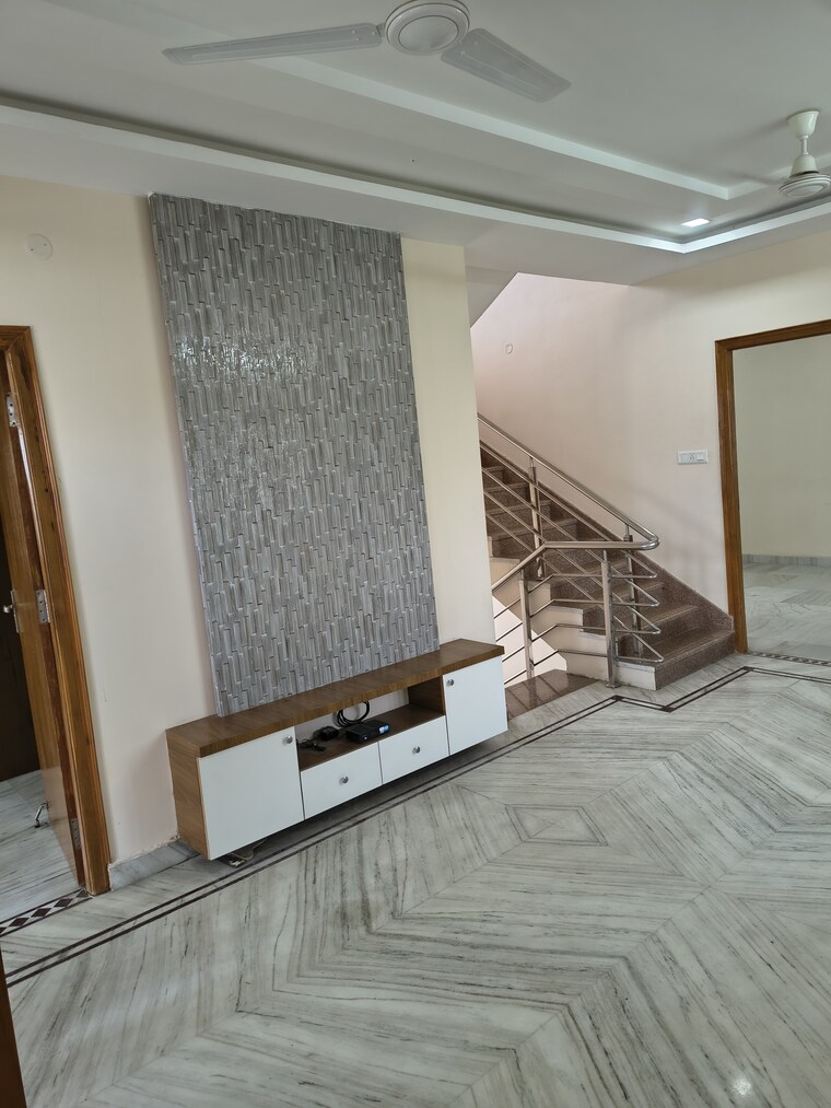 Balcony, slv-andal-homes 5 Bedroom 3500 Sq.Ft. Villa In Yapral Hyderabad 9279467