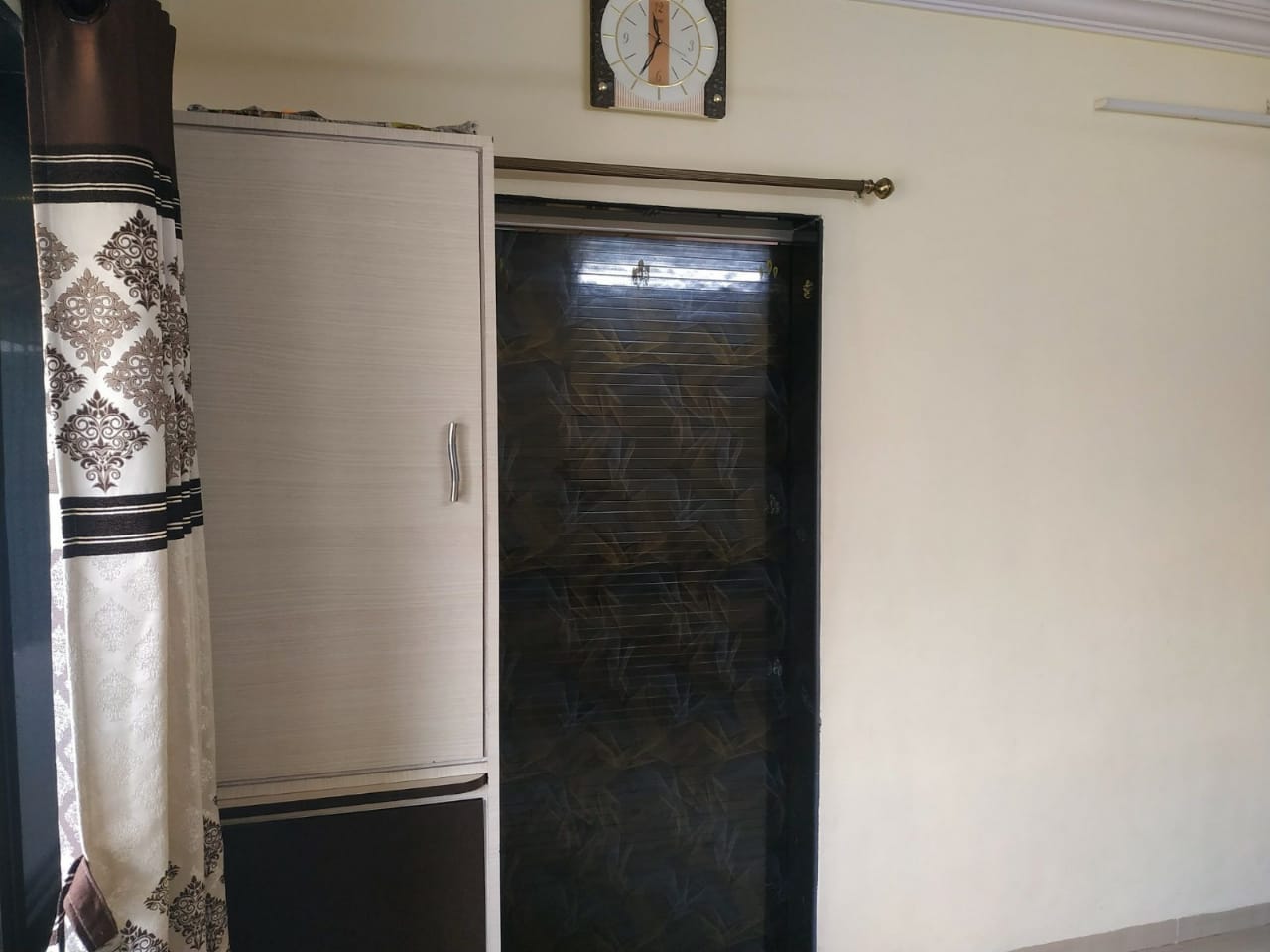 1 BHK + Pooja Room Apartment For Rent in Lalani Residency
