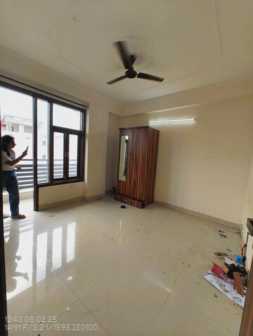 1 BHK Builder Floor For Rent in Saket