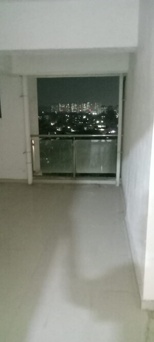 Room in 3 BHK Apartment at Durga Imperial, Kalyan East – for Rent