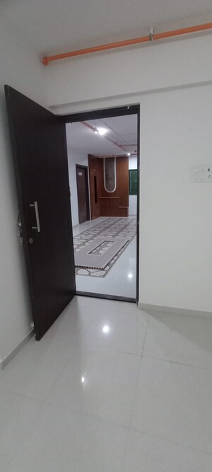 Room in 3 BHK Apartment at Durga Imperial, Kalyan East – for Rent