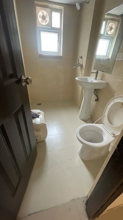 2 BHK + Servant Room Apartment For Sale in Eldeco Live By The Greens
