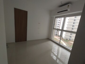 Room in 2 BHK Apartment at Birla Vanya, Kalyan West – for Rent