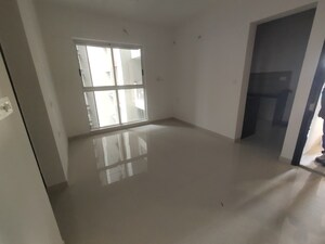 Room in 2 BHK Apartment at Birla Vanya, Kalyan West – for Rent