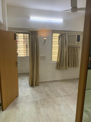 Room in 2 BHK Apartment at Prabhadevi CHS, Prabhadevi – for Rent