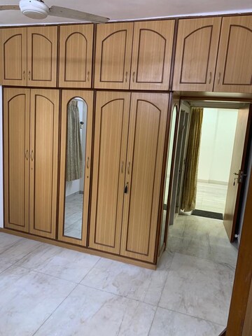 Room in 2 BHK Apartment at Prabhadevi CHS, Prabhadevi – for Rent