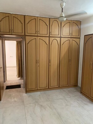 Room in 2 BHK Apartment at Prabhadevi CHS, Prabhadevi – for Rent