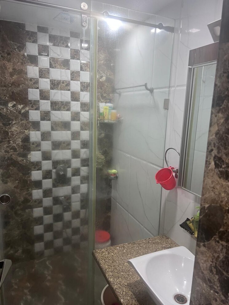 Bathroom, kashish-park-apartment 1 Bedroom 300 Sq.Ft. Apartment In Lal Bahadur Shastri Road Thane 9279552
