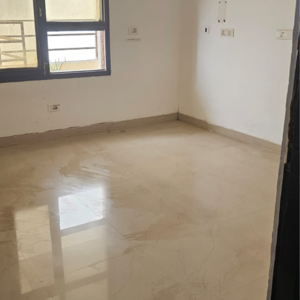 Room in 6 BHK Builder Floor at Sector 38 – for Sale