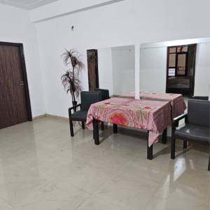 Bedroom in 6 BHK Builder Floor at Sector 38 – for Sale