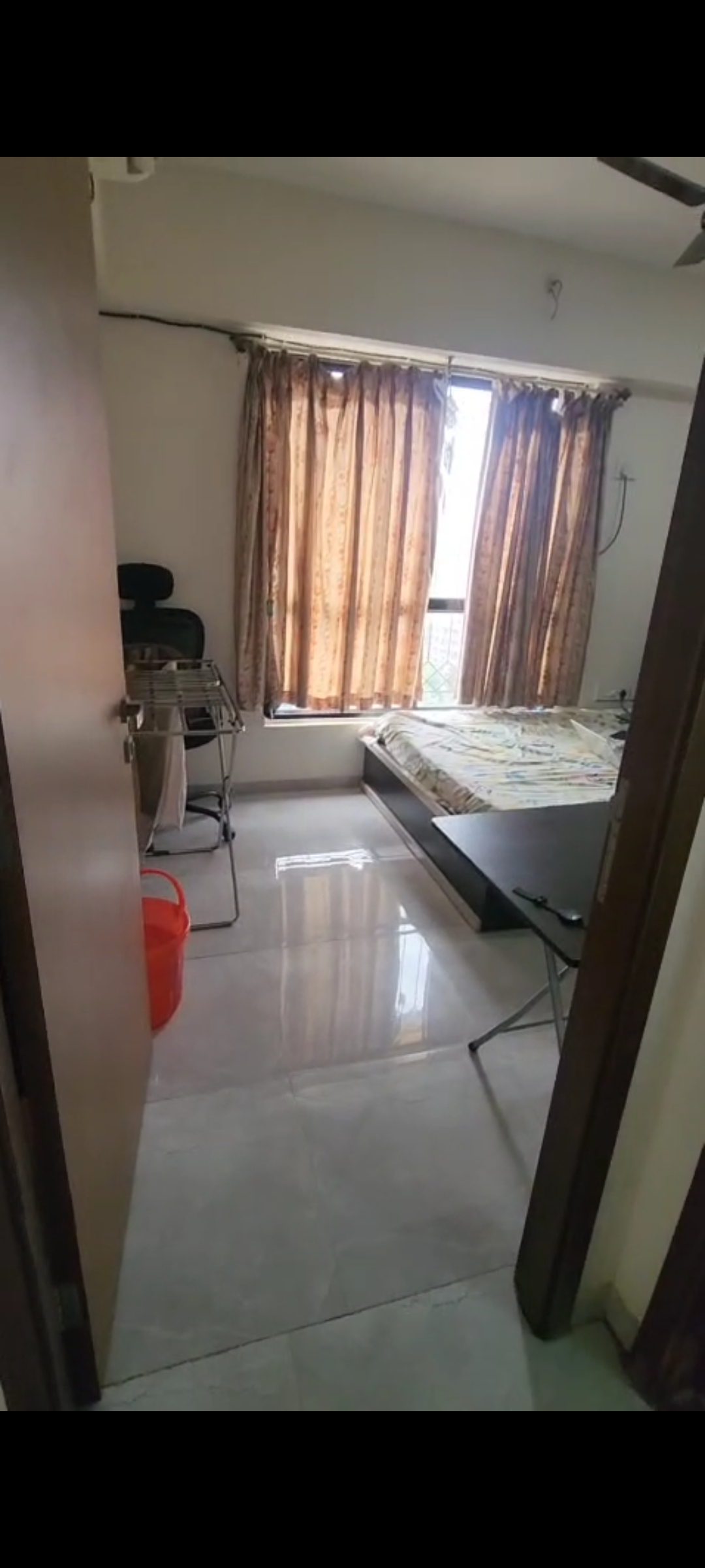 1 BHK + Study Room,Extra Room 419 Sq.Ft. Apartment in Earth Vintage