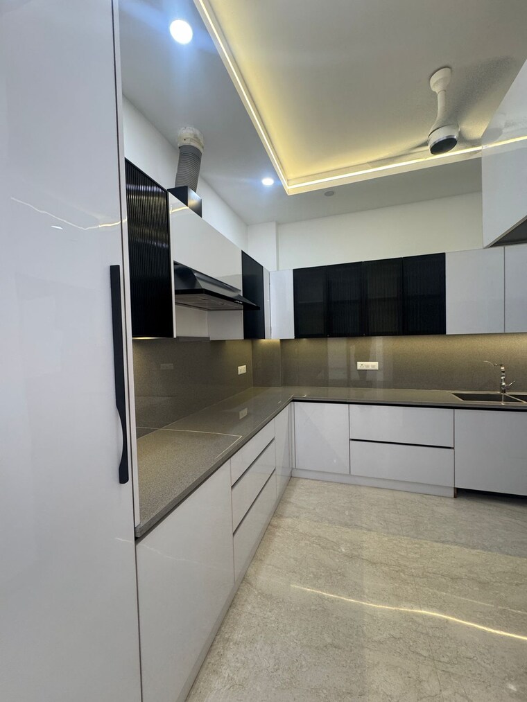 Kitchen, kalkaji 3 Bedroom 1800 Sq.Ft. Builder Floor In Kalkaji Delhi 9279573