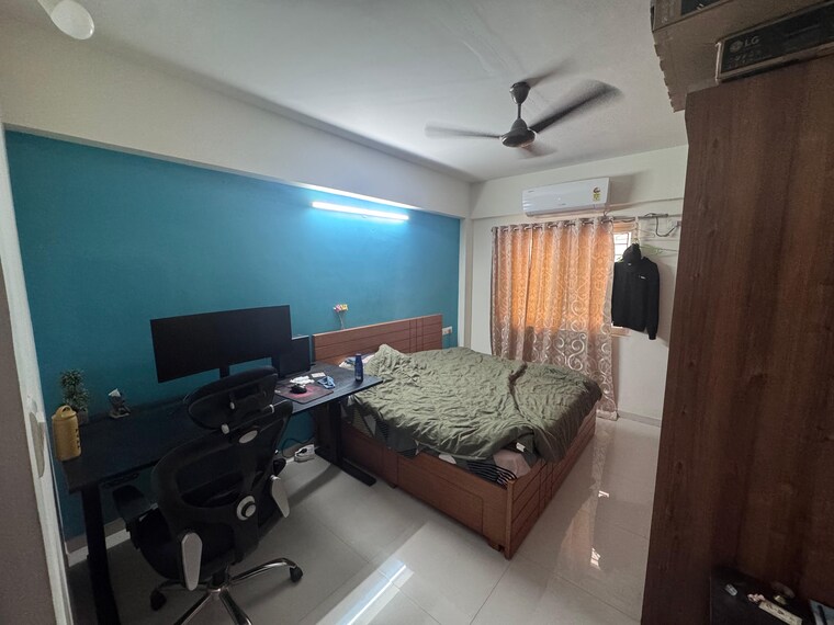 Living Room, dsr-white-waters 3 Bedroom 1589 Sq.Ft. Apartment In Gunjur Bangalore 9279582