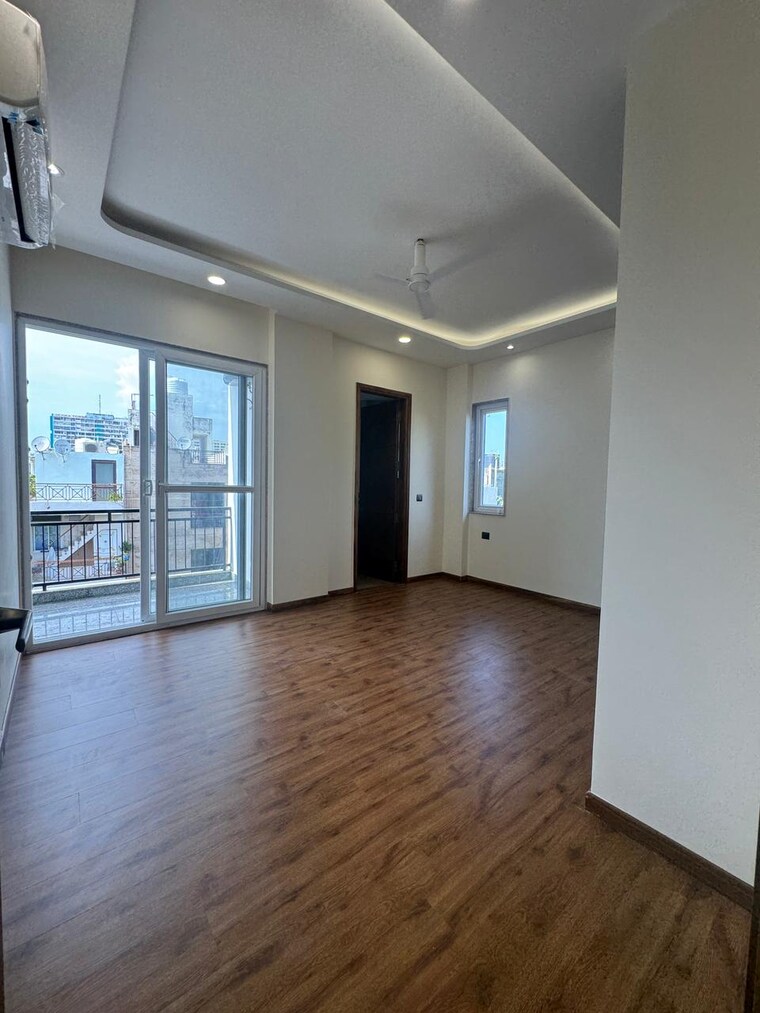 Room, kalkaji 3 Bedroom 1800 Sq.Ft. Builder Floor In Kalkaji Delhi 9279608