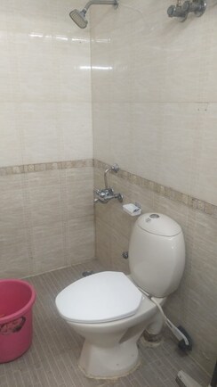 2 BHK Builder Floor For Sale in Lajpat Nagar I