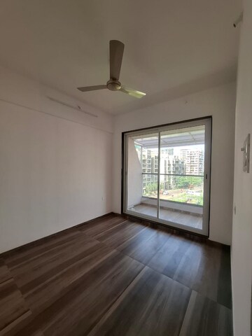 Room in 2 BHK Apartment at Deiv Virat Grandeur, Thakurli – for Rent