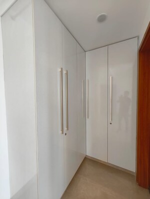 Furnished Amenities in 4 BHK Builder Floor at Greater Kailash I – for Rent