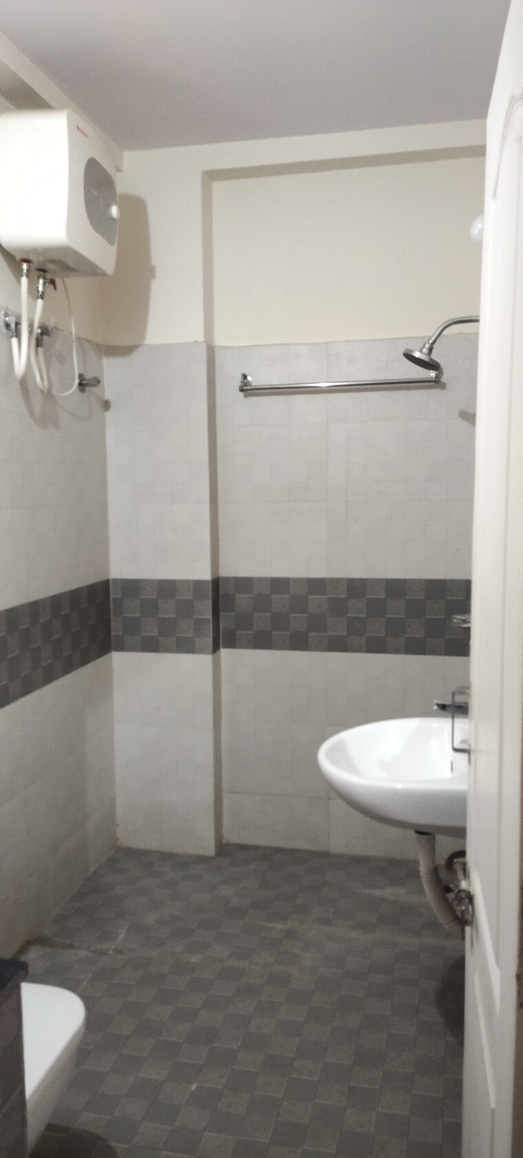 Bathroom, nagole 3 Bedroom 1450 Sq.Ft. Apartment In Nagole Hyderabad 9279465