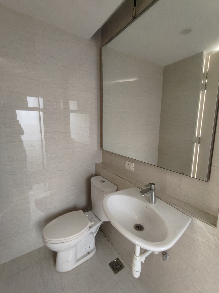 Bathroom, new panvel 1 Bedroom 430 Sq.Ft. Apartment In New Panvel Navi Mumbai 9279646