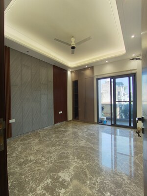 Room in 3 BHK Builder Floor at Shivalik Colony – for Sale