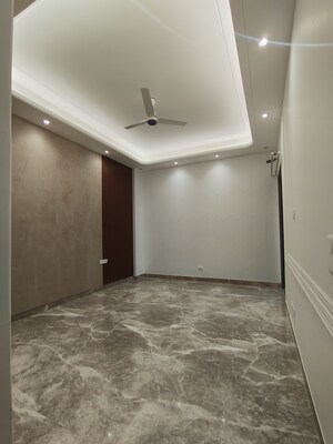 Room in 3 BHK Builder Floor at Shivalik Colony – for Sale