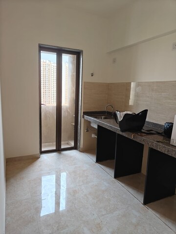 2 BHK Apartment For Sale in Sunteck Maxxworld, Tivri