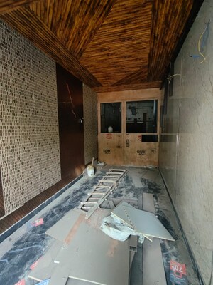 Team Area in  Shop at Malviya Nagar – for Rent