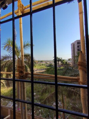 Swimming Pool in 1 BHK Apartment at Rashmi Star City, Naigaon East – for Rent