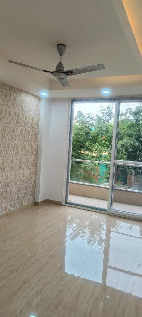 2 BHK Builder Floor For Sale in Govindpuri