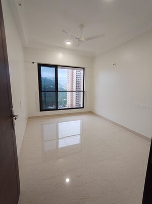 2 BHK Apartment For Rent in Sunteck City Avenue 4, Goregaon West