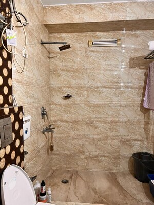  2 BHK Builder Floor at Lajpat Nagar – for Rent