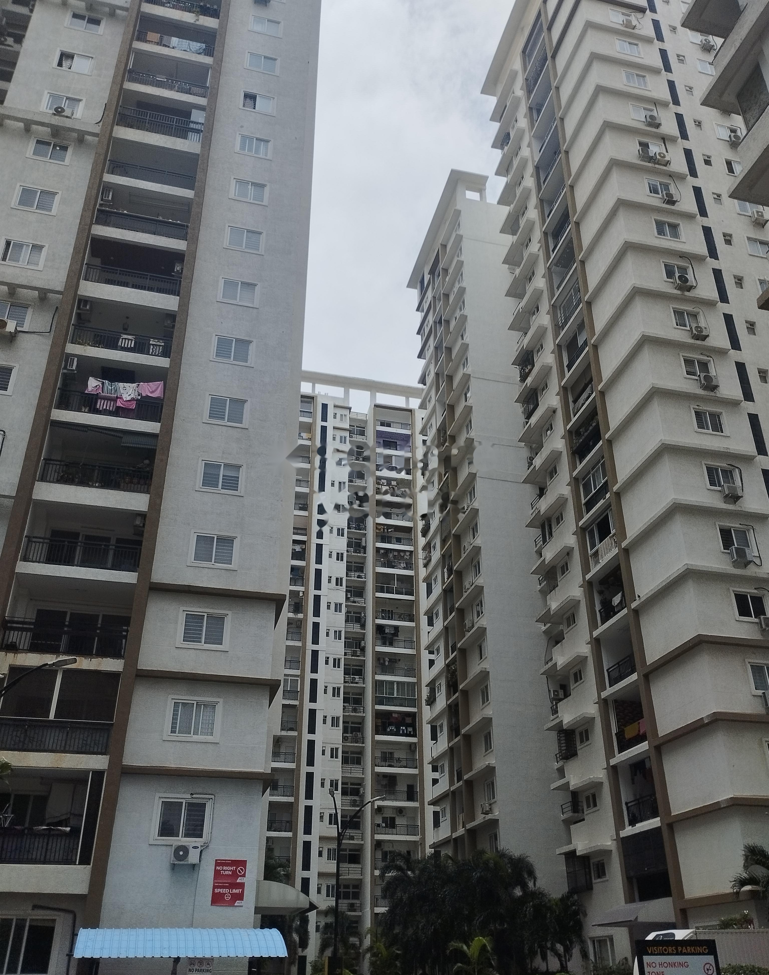 3 BHK Apartment For Sale in Paramount Hill County