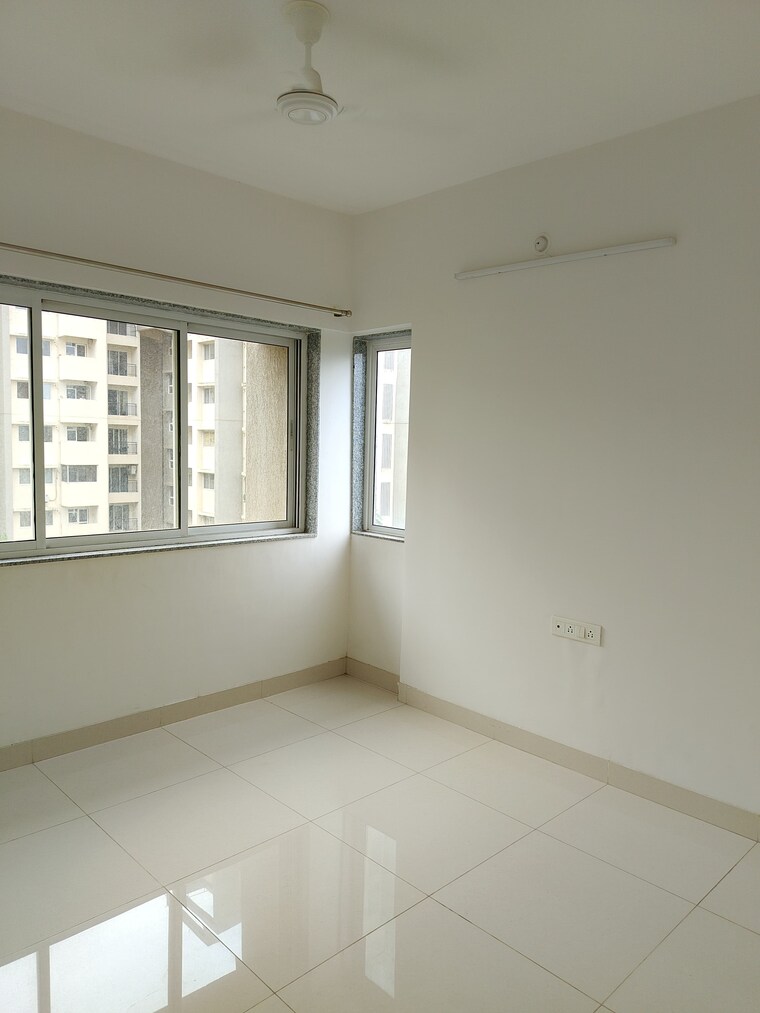 Room, godrej-city 1 Bedroom 450 Sq.Ft. Apartment In Poyanje Navi Mumbai 9279829