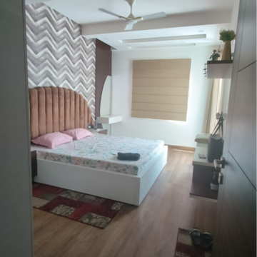 Bedroom in 3 BHK Apartment at Ansal Esencia - Amara Villas, Sector 67 – for Rent