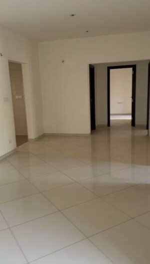 Room in 3 BHK Builder Floor at Priyadarshini Vihar – for Rent