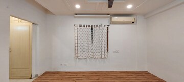 Room in 3 BHK Apartment at Patels Golf Links, Yapral – for Sale