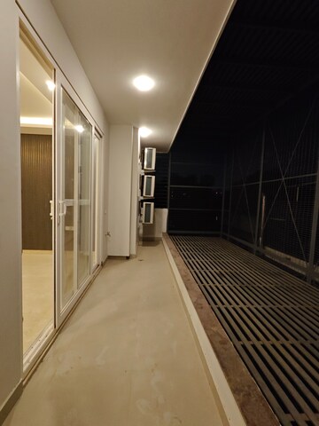 Building Lobby in 4 BHK Builder Floor at Gupta Awas, Sector 43 – for Rent