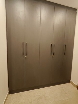 Building Lobby in 4 BHK Builder Floor at Gupta Awas, Sector 43 – for Rent