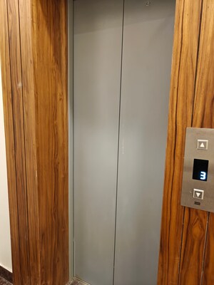 Furnished Amenities in 4 BHK Builder Floor at Gupta Awas, Sector 43 – for Rent