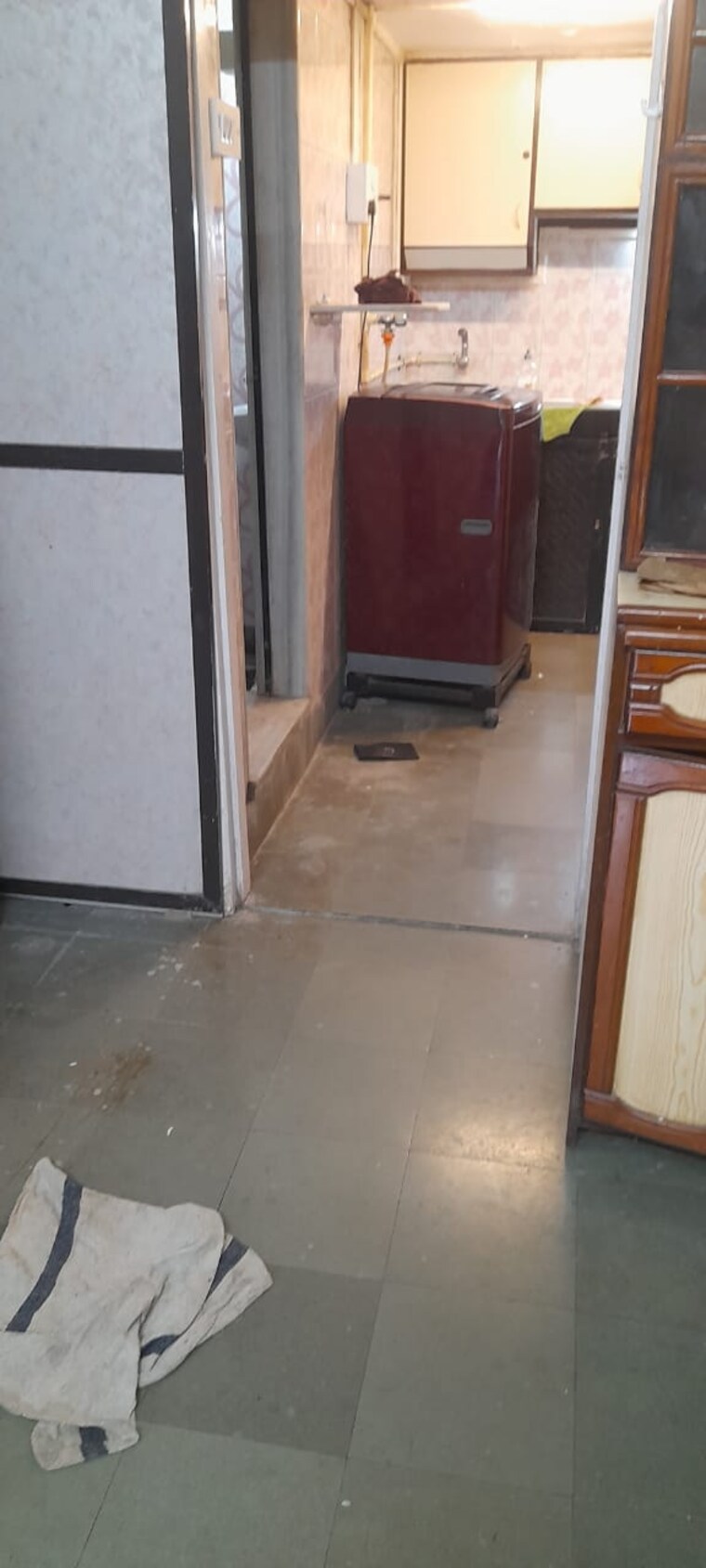 Room, adarsh-nagar-society 1 RK 315 Sq.Ft. Apartment In Worli Mumbai 9279875