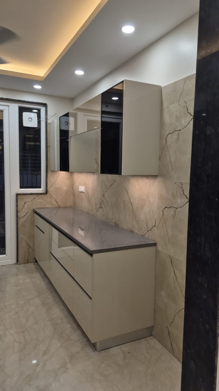 3 BHK + Extra Room Builder Floor For Sale in South City 2