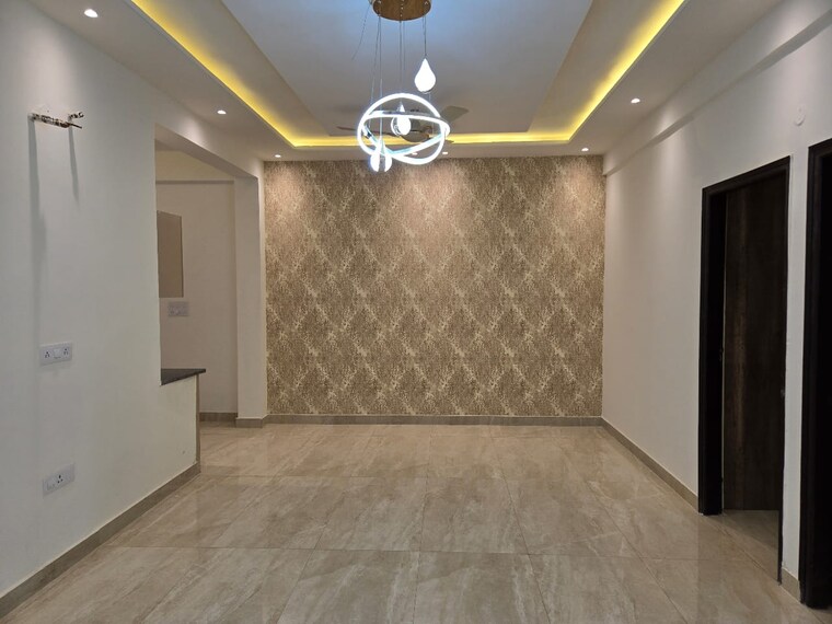 Room, pir machalla 3 Bedroom 1500 Sq.Ft. Apartment In Pir Machalla Zirakpur 9279913