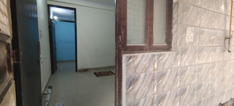 Room, dwarka mor 1 Bedroom 400 Sq.Ft. Builder Floor In Dwarka Mor Delhi 9280046
